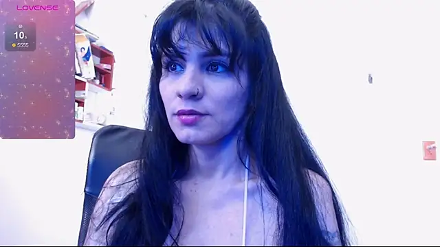 elissa iris online show from March 18, 8:25 am