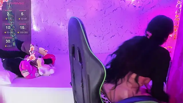 elissa iris online show from September 9, 2:22 am