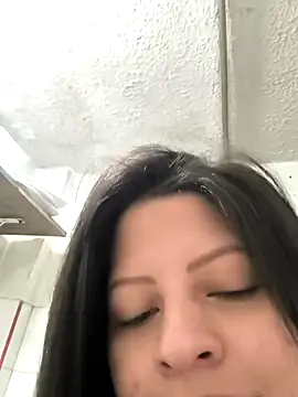 ShyVibes  online show from January 21, 4:05 pm