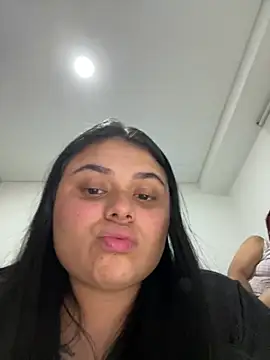 alissonfernandez  online show from March 7, 11:05 pm