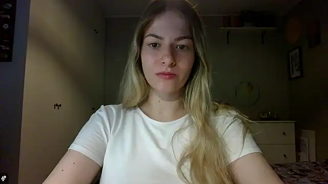 Snapshot of ROSIEx_sweet chatting on October 6, 6:55 am ROSIEx sweet online show from October 6, 6:55 am