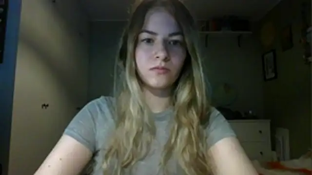 Snapshot of ROSIEx_sweet chatting on November 13, 8:13 am ROSIEx sweet online show from November 13, 8:13 am