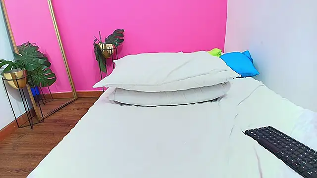 hornybarelylegalgirl online show from January 9, 9:58 pm