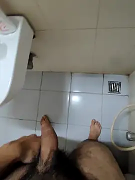 KeepCummingForYou73 online show from November 28, 10:45 pm