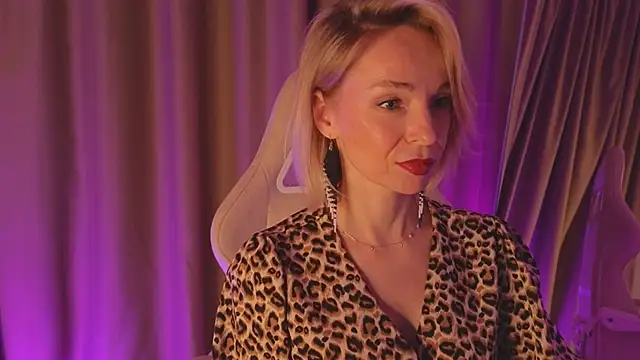 bubbling crush online show from February 25, 4:31 pm