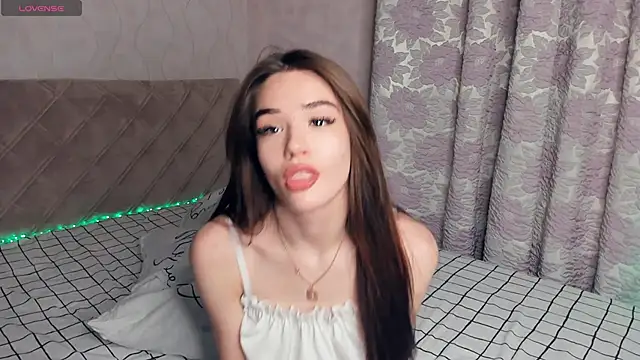 Snapshot of BlissDodd chatting on March 6, 6:16 pm BlissDodd online show from March 6, 6:16 pm