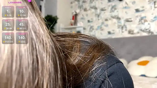 Snapshot of BlissDodd chatting on September 27, 6:02 pm BlissDodd online show from September 27, 6:02 pm