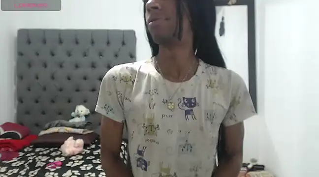 lucianadolll online show from March 12, 11:01 pm