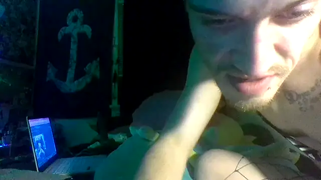 ATwinkie online show from February 7, 1:15 am