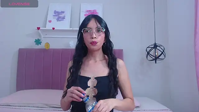 Snapshot of dholcee chatting on March 22, 3:42 pm dholcee online show from March 22, 3:42 pm