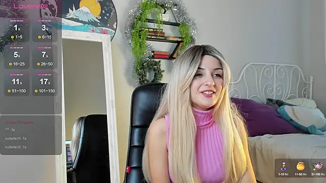 Snapshot of Katty_Lights chatting on December 13, 9:02 am Katty Lights online show from December 13, 9:02 am