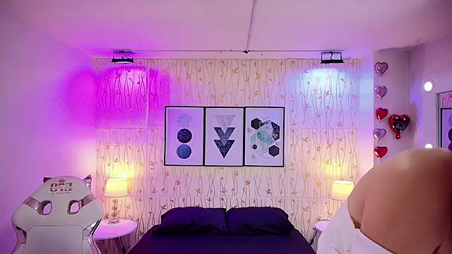 Theia moon online show from March 16, 4:09 am