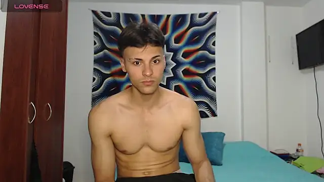 AshleyandTyler online show from December 13, 2:10 am