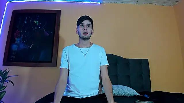 Thhiago tay online show from December 11, 8:39 pm