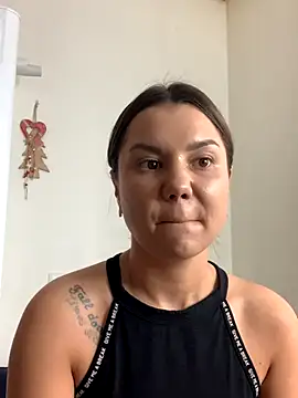 MiraMiss online show from November 7, 8:47 am