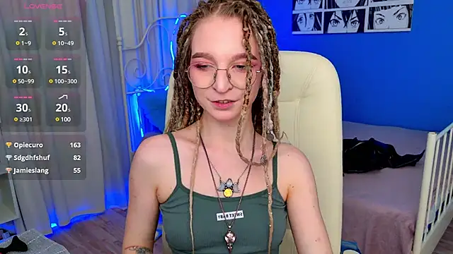 VioletShine online show from March 20, 6:53 pm