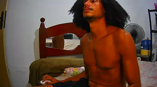 SkinnyLatinMan online show from February 15, 1:21 am