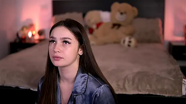 Snapshot of VixenAmour chatting on November 30, 2:37 am VixenAmour online show from November 30, 2:37 am