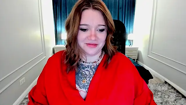 MoonLghte online show from February 7, 2:08 am