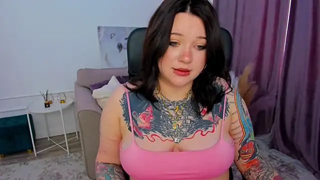 MoonLghte online show from February 24, 12:37 pm