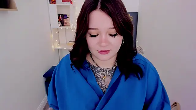 MoonLghte online show from March 9, 11:36 am