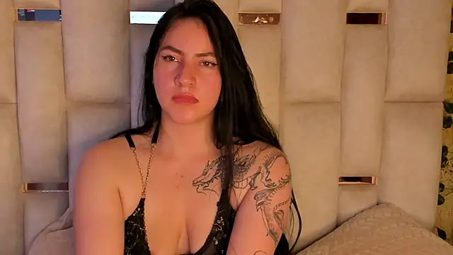 jenifer  power10 online show from January 4, 7:13 pm