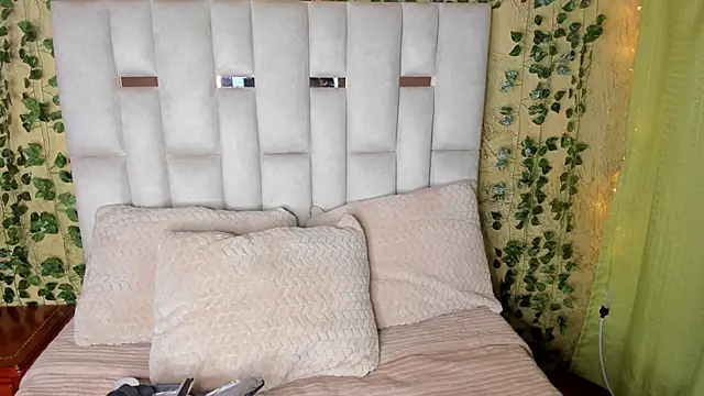 jenifer  power10 online show from January 31, 12:07 pm