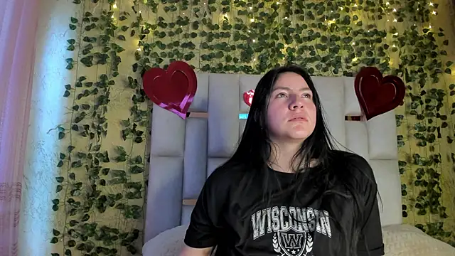 jenifer  power10 online show from February 18, 6:15 pm