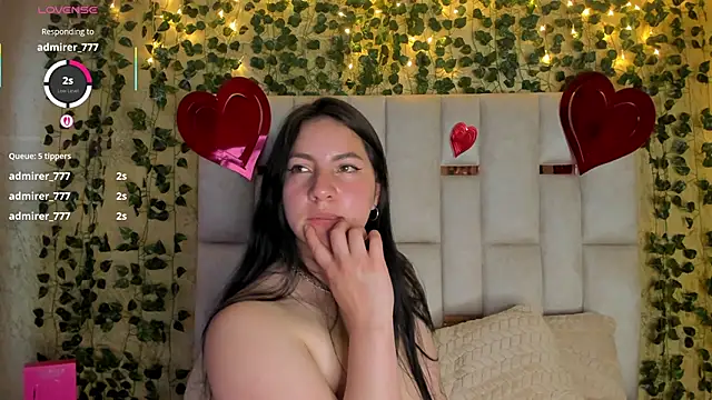 jenifer  power10 online show from February 25, 10:39 pm