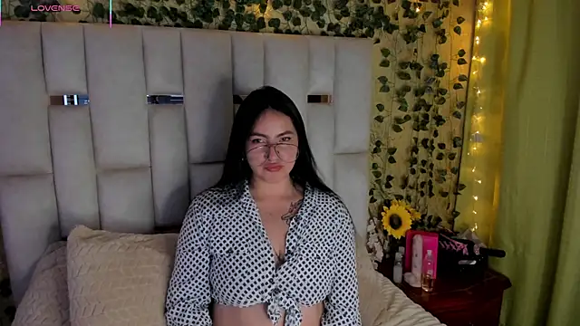 jenifer  power10 online show from March 21, 2:29 pm