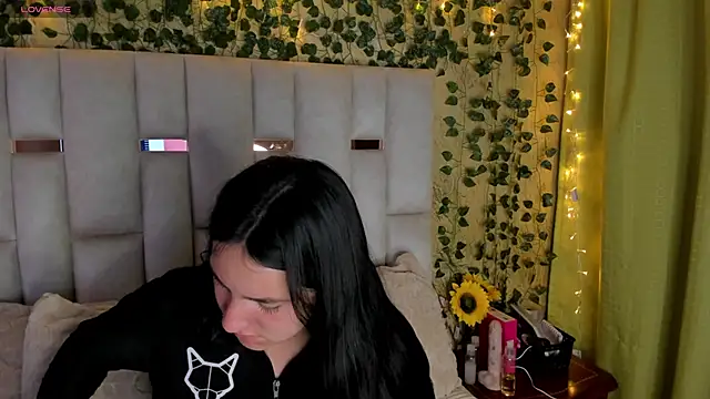 jenifer  power10 online show from March 22, 1:52 pm