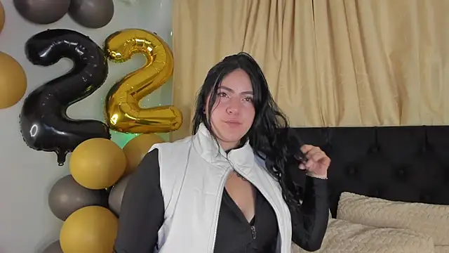 jenifer  power10 online show from October 4, 10:41 pm