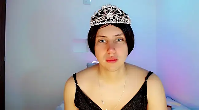 Snapshot of Oxana-Novikov chatting on December 15, 6:26 pm Oxana-Novikov online show from December 15, 6:26 pm