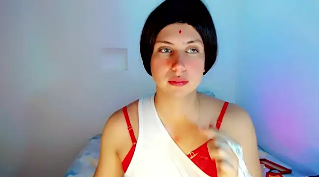 Snapshot of Oxana-Novikov chatting on December 18, 4:31 am Oxana-Novikov online show from December 18, 4:31 am