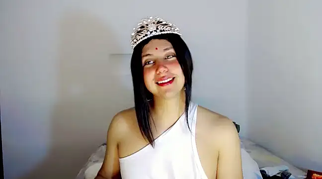 Snapshot of Oxana-Novikov chatting on January 1, 7:41 am Oxana-Novikov online show from January 1, 7:41 am