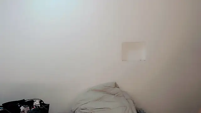 Snapshot of Oxana-Novikov chatting on November 20, 10:20 pm Oxana-Novikov online show from November 20, 10:20 pm