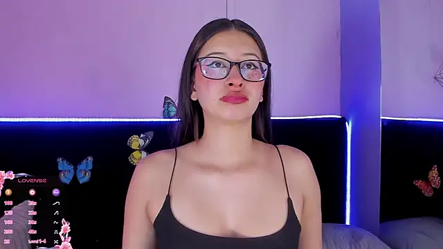 Snapshot of Anastasia_Whitee chatting on December 14, 3:12 am Anastasia Whitee online show from December 14, 3:12 am