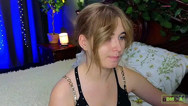 Inessa Holiday online show from November 25, 3:01 pm