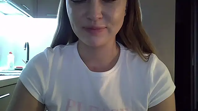 Lucky Anna online show from October 28, 1:25 pm