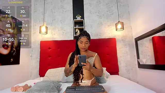 SilvannaFit online show from March 19, 1:40 pm