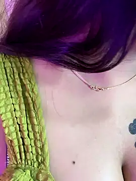 wildestcouplee online show from November 1, 9:06 pm