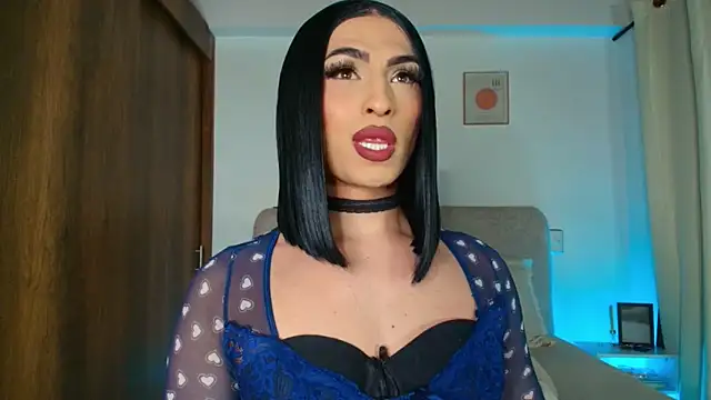 Snapshot of KarolPorttela chatting on October 10, 12:20 am KarolPorttela online show from October 10, 12:20 am