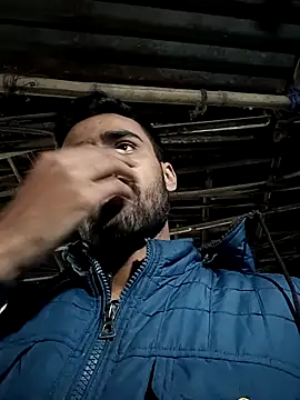 Skinny Bigass 23 online show from January 16, 4:18 pm