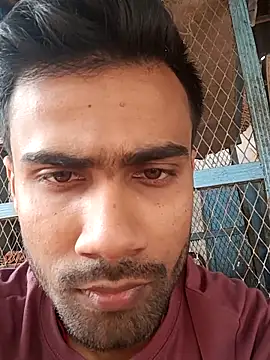 Skinny Bigass 23 online show from March 7, 7:19 am