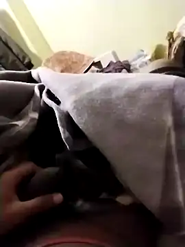 Snapshot of Muscular02 chatting on March 10, 5:29 pm Muscular02 online show from March 10, 5:29 pm