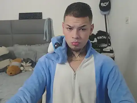 MarceloMilk online show from September 9, 9:14 pm