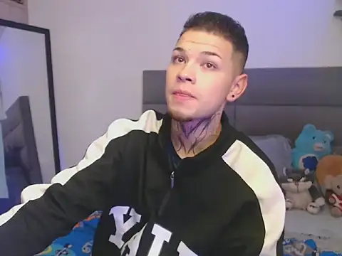 MarceloMilk online show from October 11, 5:50 am