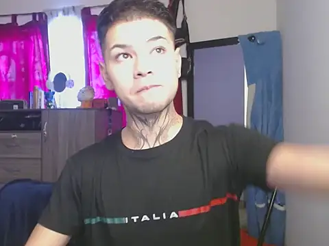 MarceloMilk online show from November 30, 5:17 pm