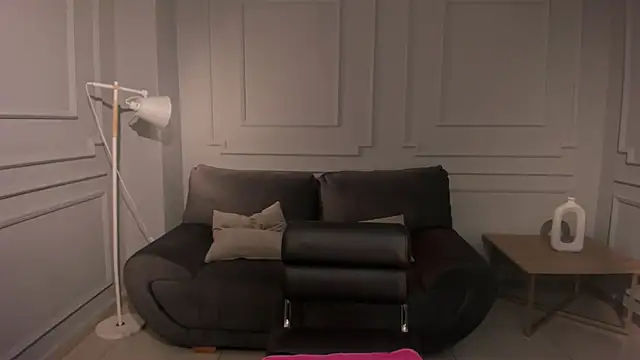 AlinaKravitz online show from February 11, 11:54 am