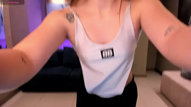 AlinaKravitz online show from March 16, 11:27 am